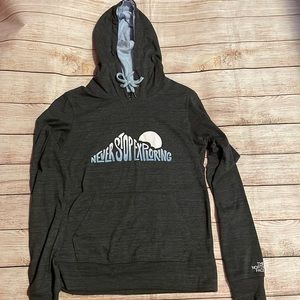 North Face Womens Never Stop Exploring Long-sleeve classic fit hooded shirt sz S